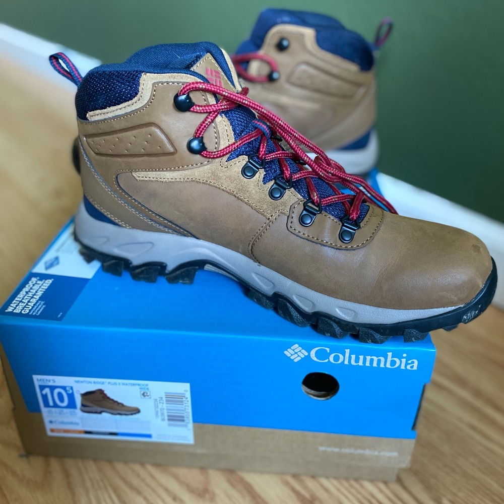 Columbia Newton Ridge Plus II Waterproof Hiking Boots